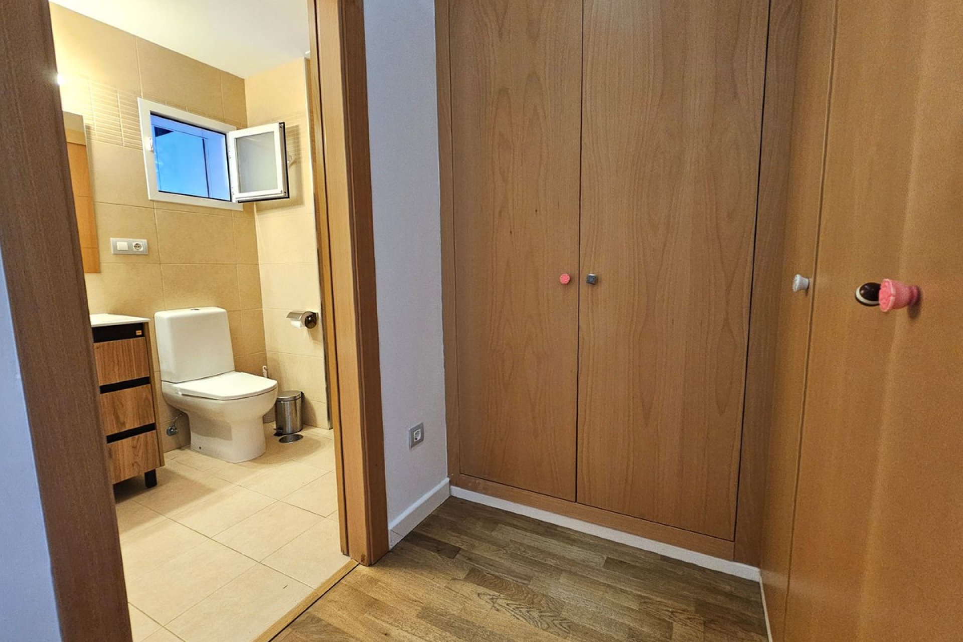 Resale - Ground floor apartment - Estepona - Selwo