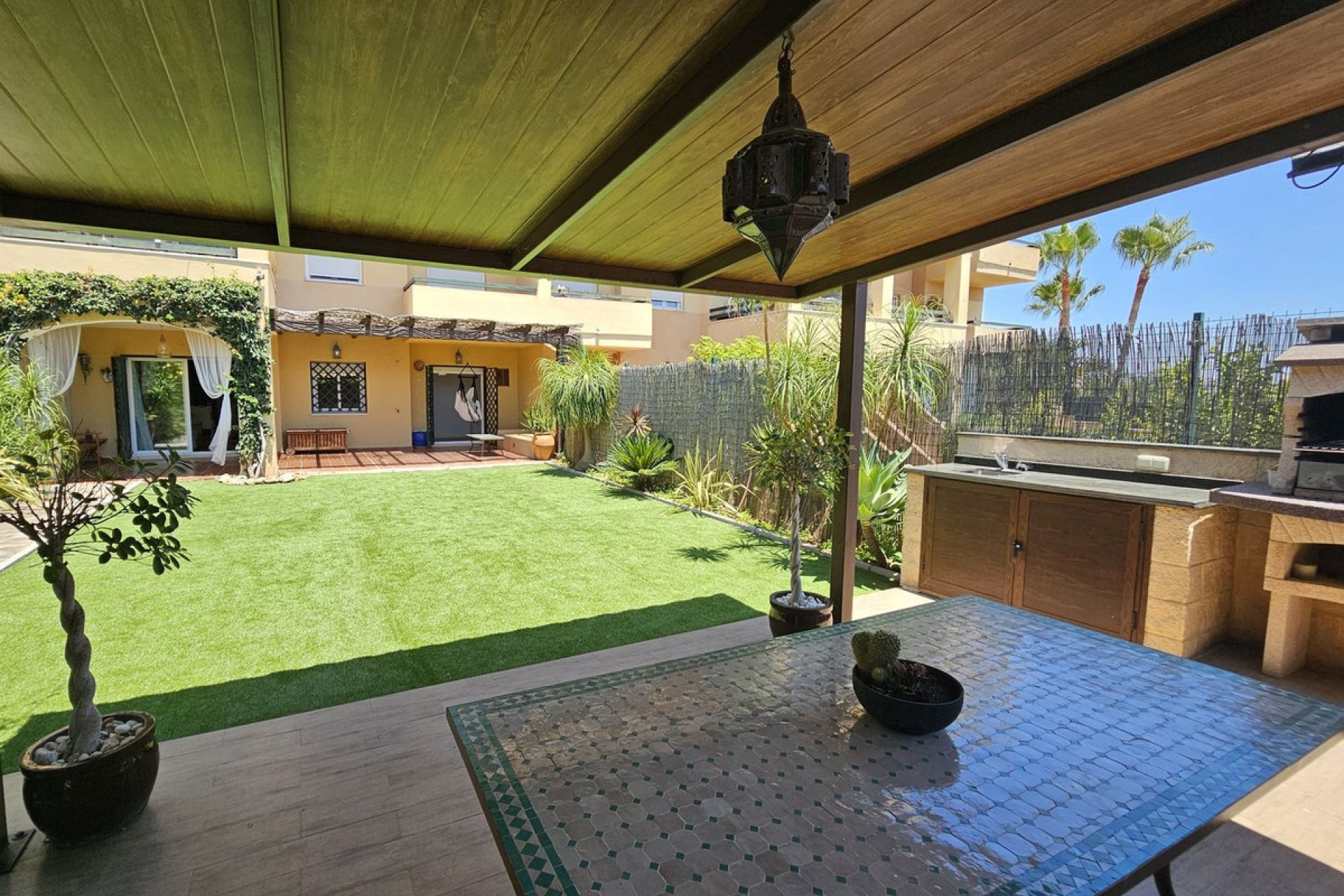 Resale - Ground floor apartment - Estepona - Selwo