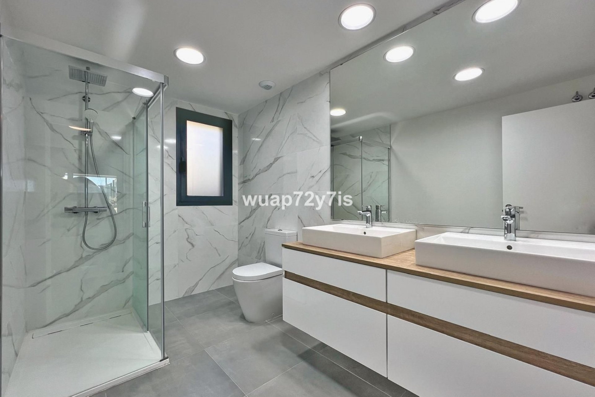 Resale - Ground floor apartment - Estepona - Selwo