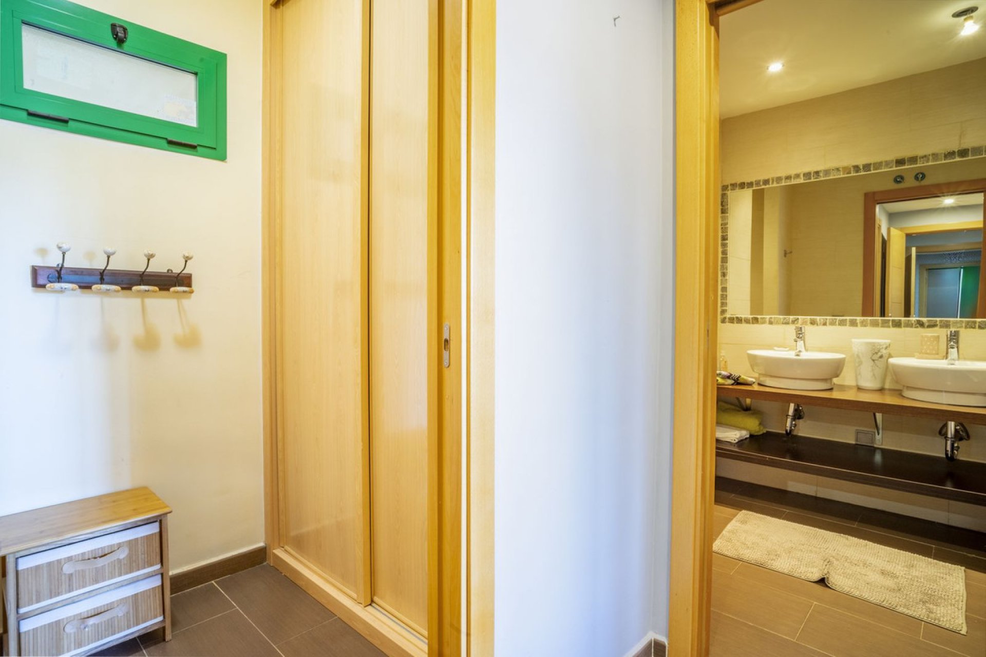 Resale - Ground floor apartment - Estepona - Selwo