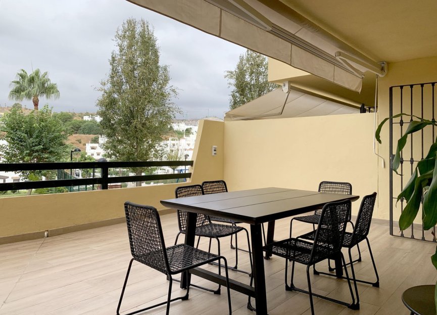 Resale - Ground floor apartment - Estepona - Selwo