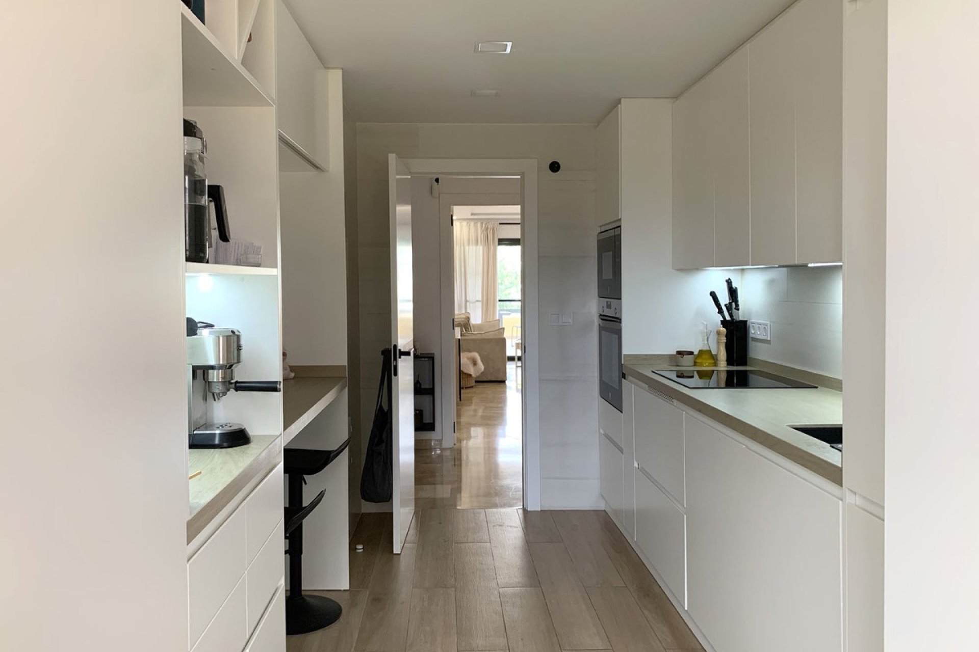 Resale - Ground floor apartment - Estepona - Selwo