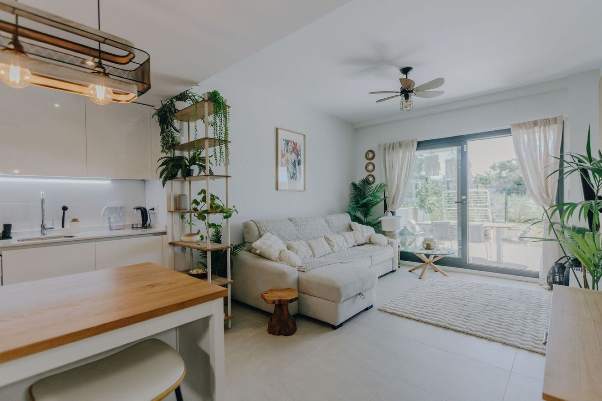 Resale - Ground floor apartment - Estepona - Selwo