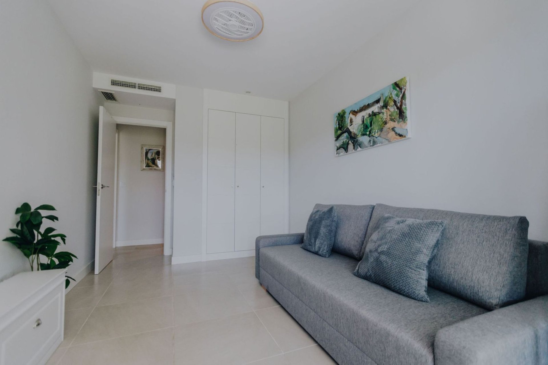 Resale - Ground floor apartment - Estepona - Selwo