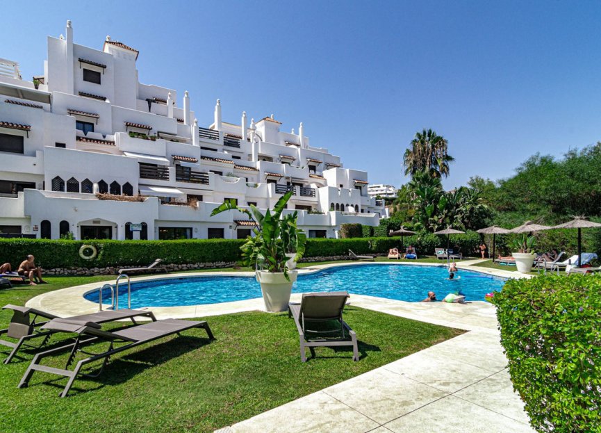 Resale - Ground floor apartment - Estepona - Selwo