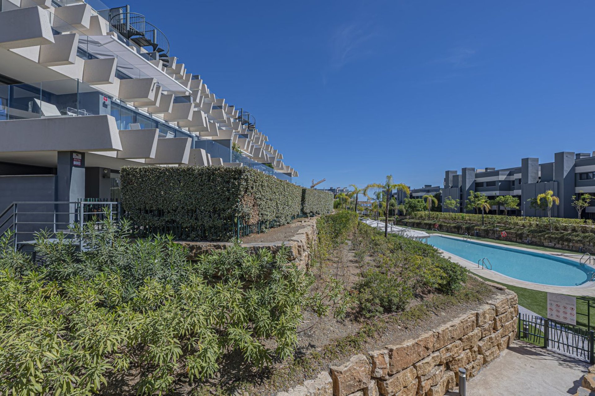 Resale - Ground floor apartment - Estepona - Selwo