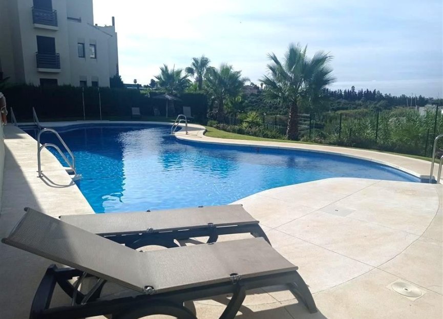 Resale - Ground floor apartment - Estepona - Selwo