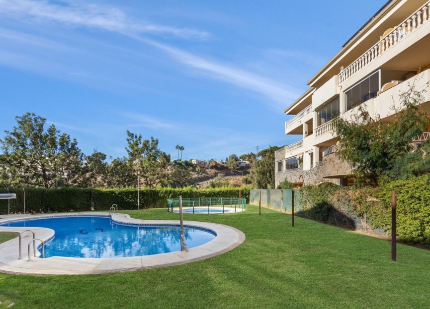 Resale - Ground floor apartment - Fuengirola - Carvajal