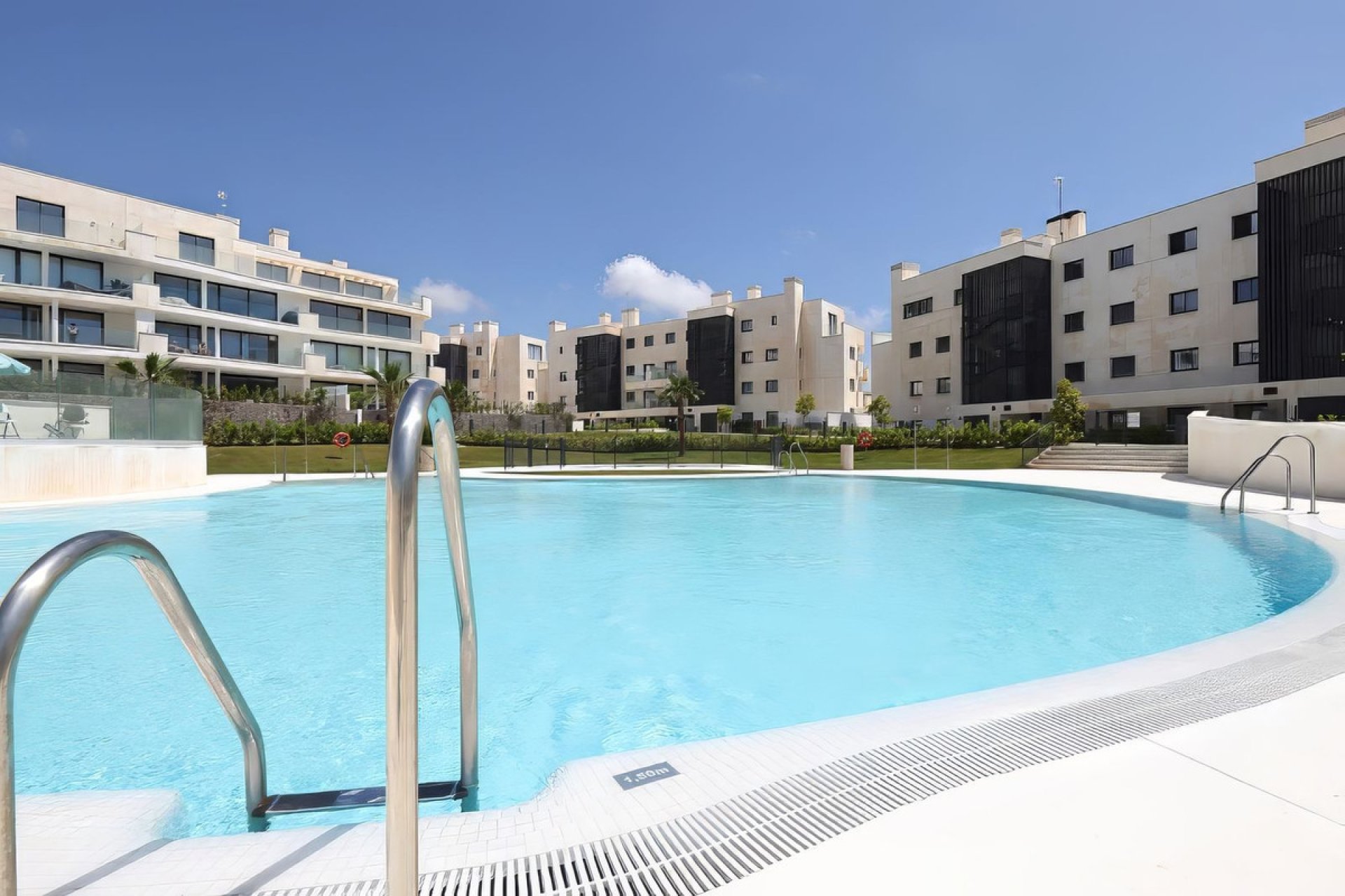Resale - Ground floor apartment - Fuengirola - Fuengirola Centro