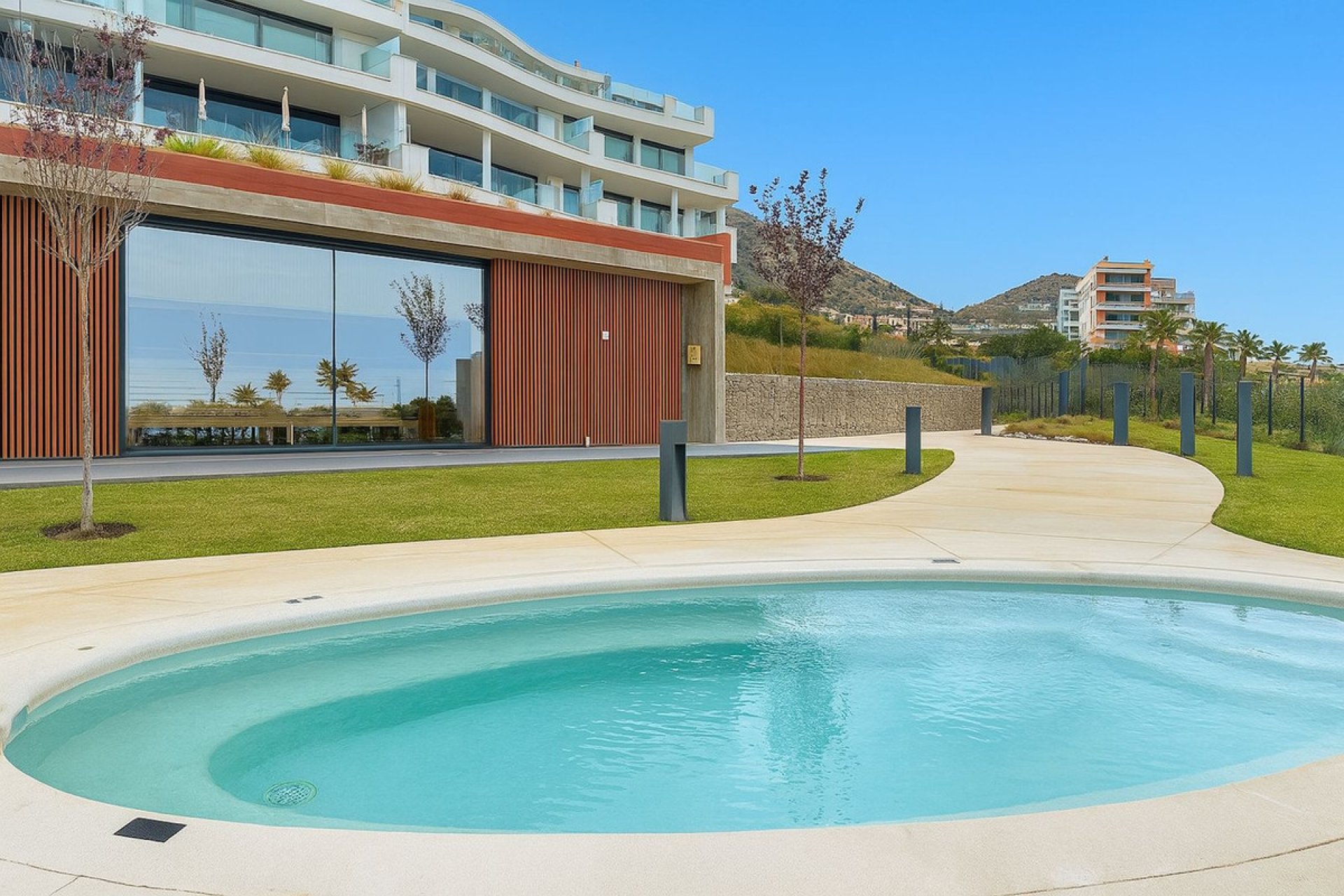 Resale - Ground floor apartment - Fuengirola - Higueron