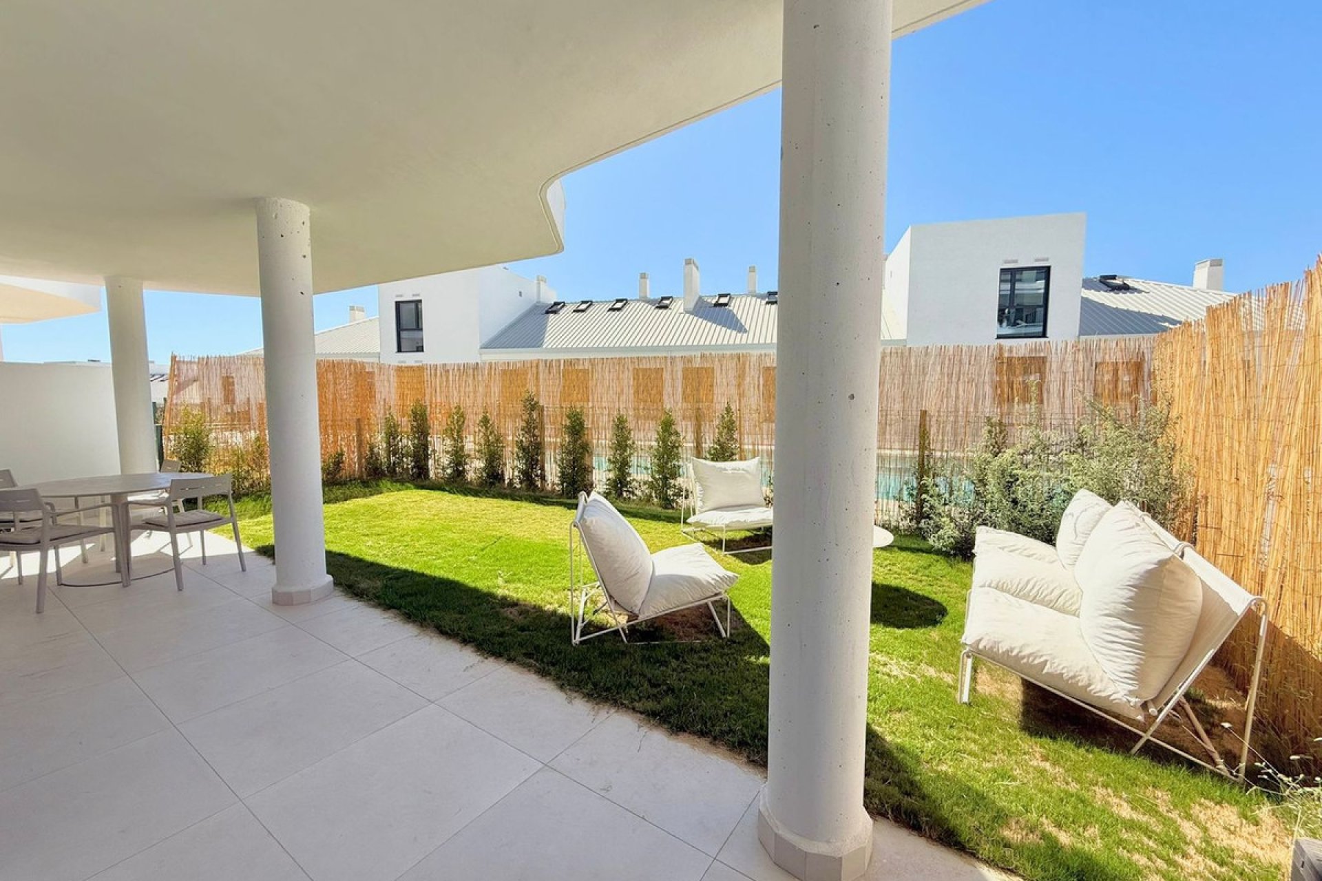 Resale - Ground floor apartment - Fuengirola - Higueron