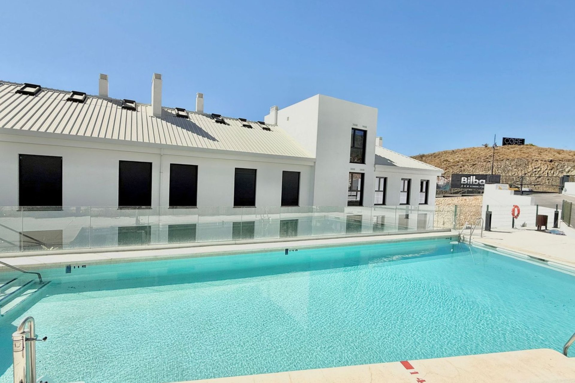 Resale - Ground floor apartment - Fuengirola - Higueron