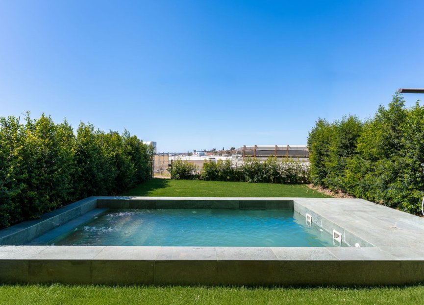 Resale - Ground floor apartment - Fuengirola - Higueron