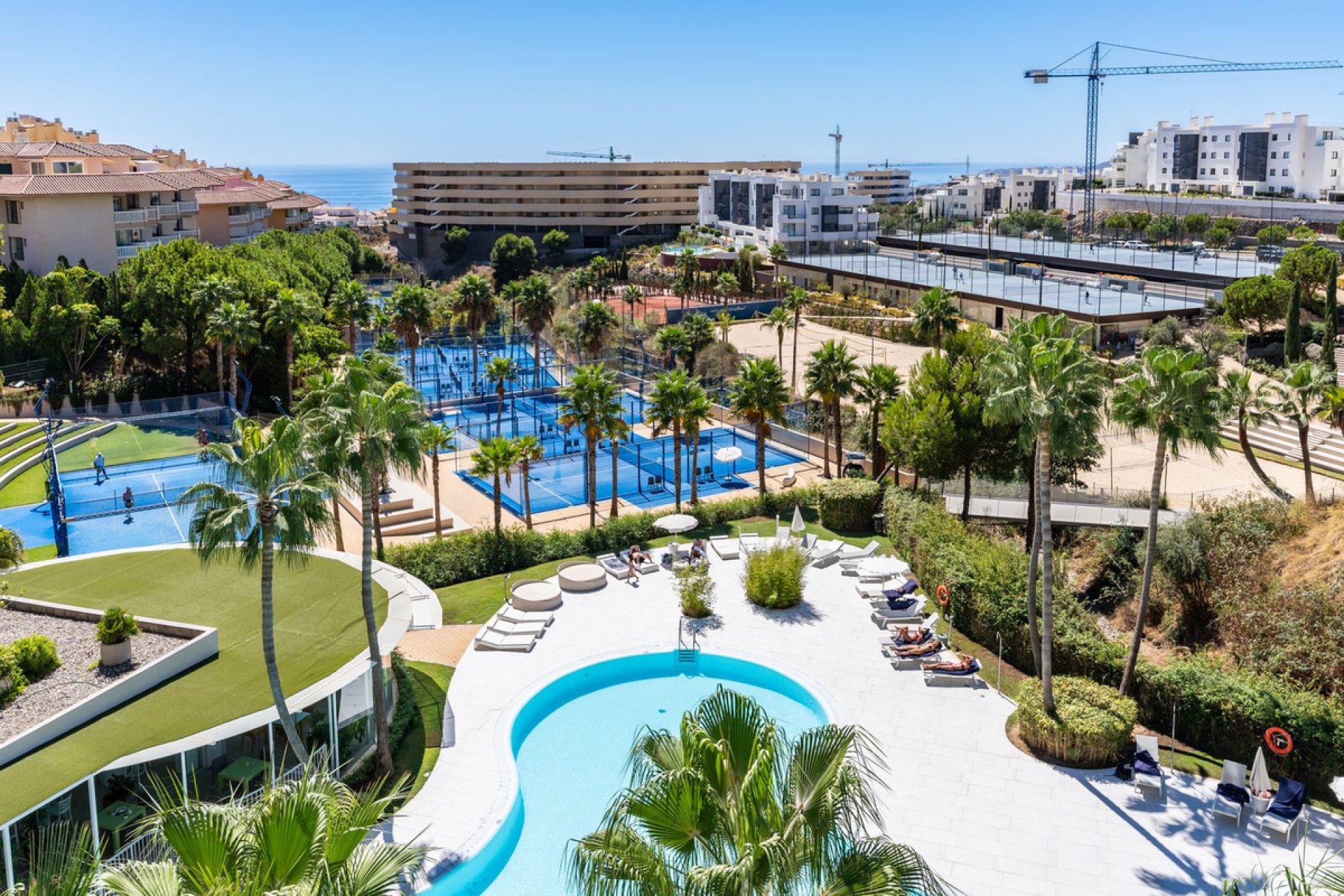 Resale - Ground floor apartment - Fuengirola - Higueron