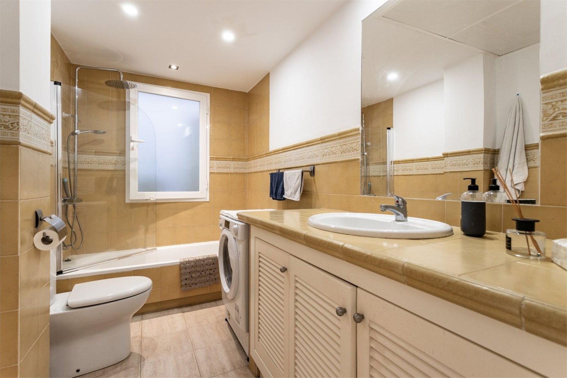 Resale - Ground floor apartment - Fuengirola - Torreblanca