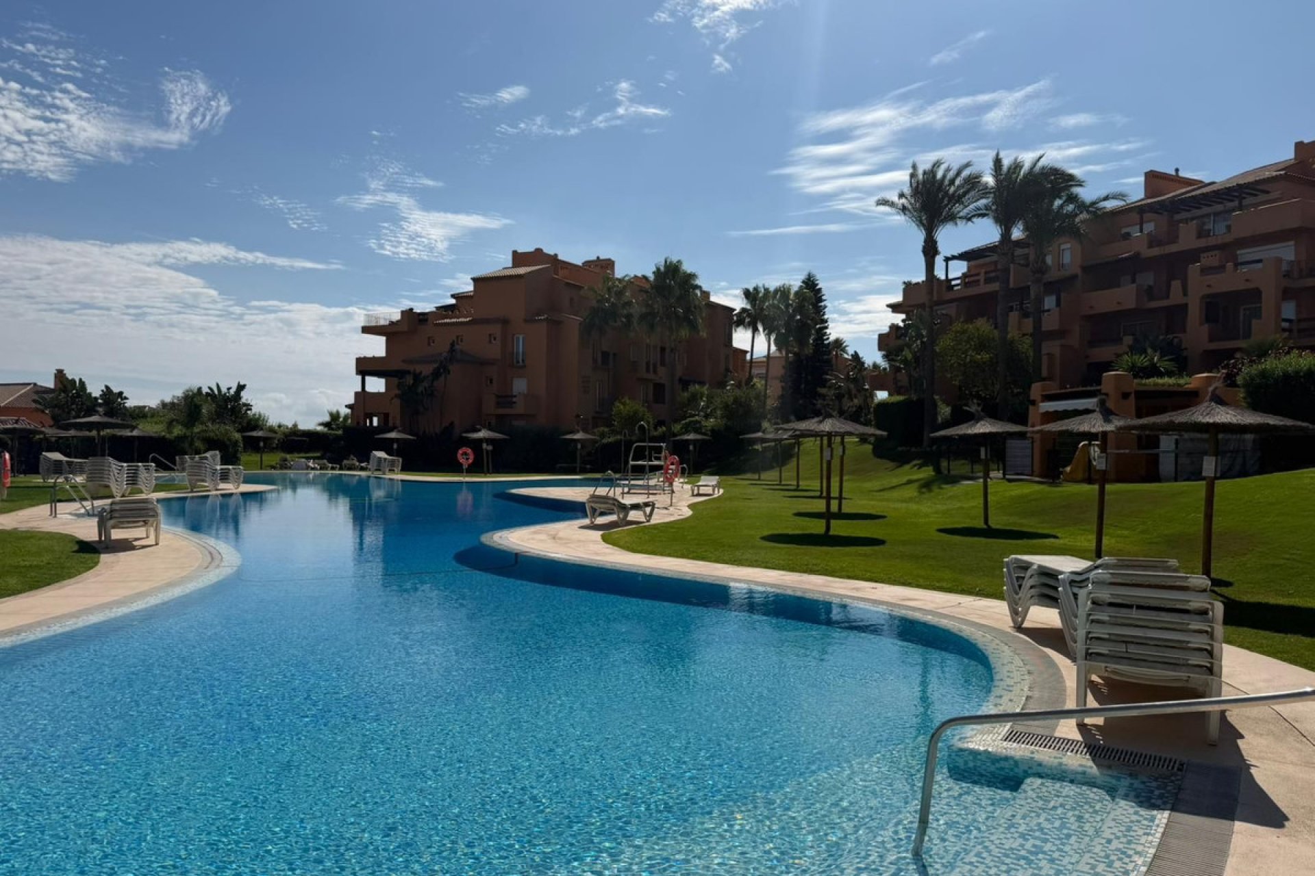 Resale - Ground floor apartment - Manilva - La Duquesa