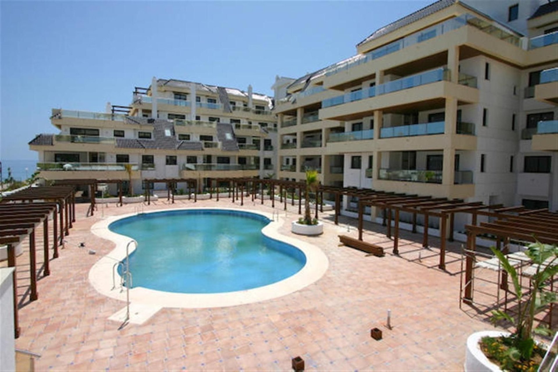 Resale - Ground floor apartment - Manilva - La Duquesa