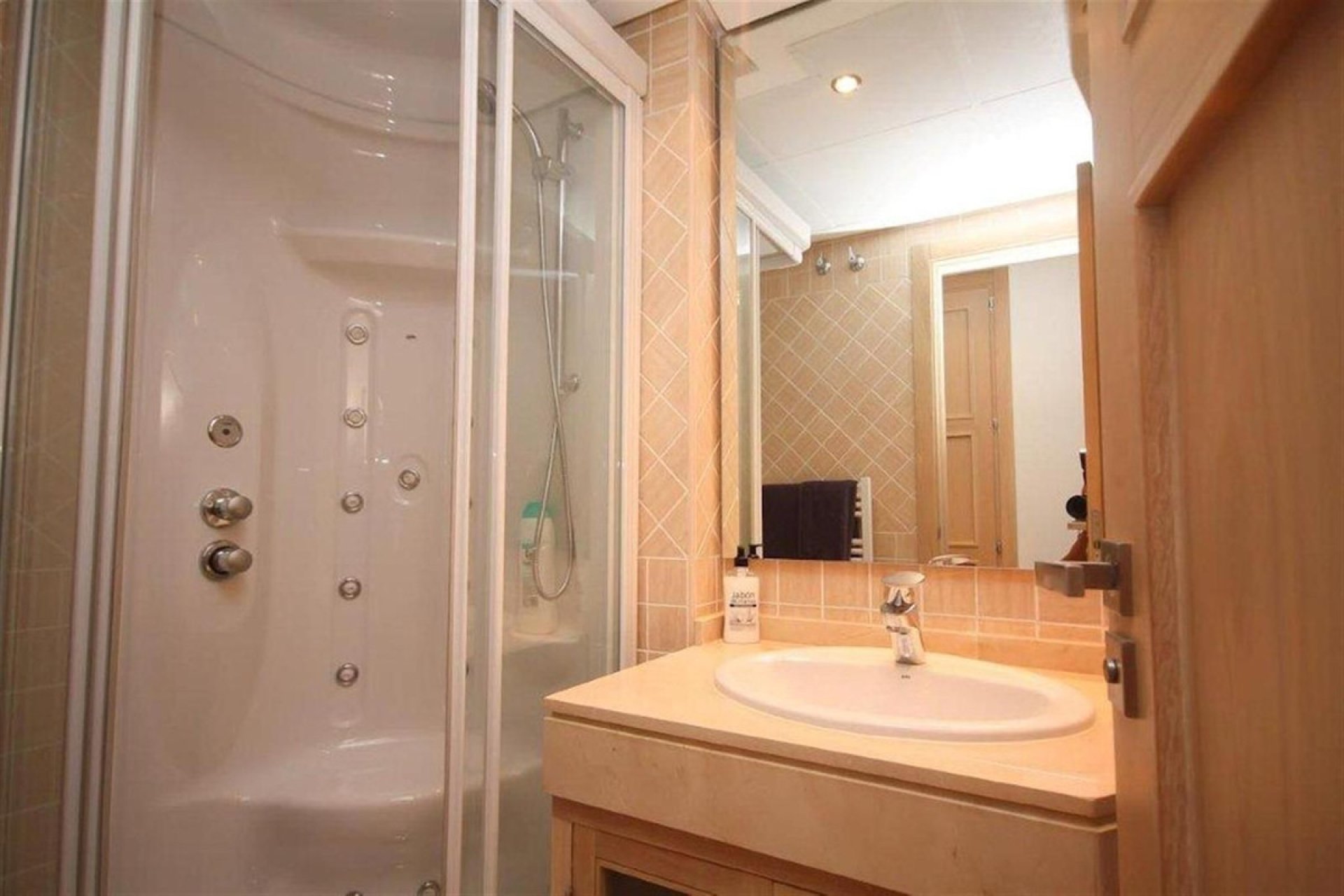 Resale - Ground floor apartment - Manilva - La Duquesa