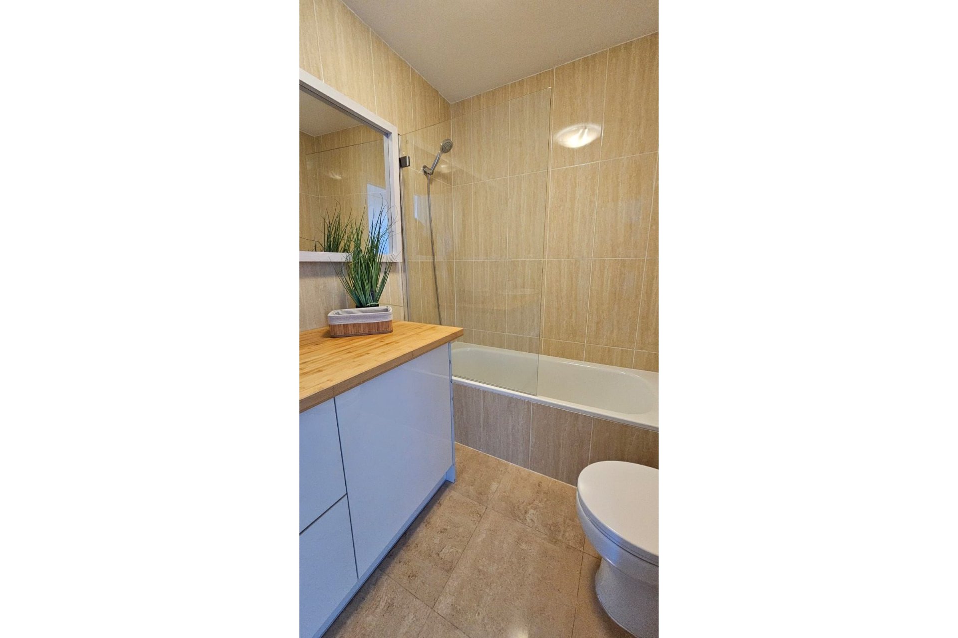 Resale - Ground floor apartment - Manilva - Manilva Centro