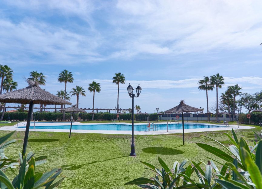 Resale - Ground floor apartment - Manilva - San Luis de Sabinillas