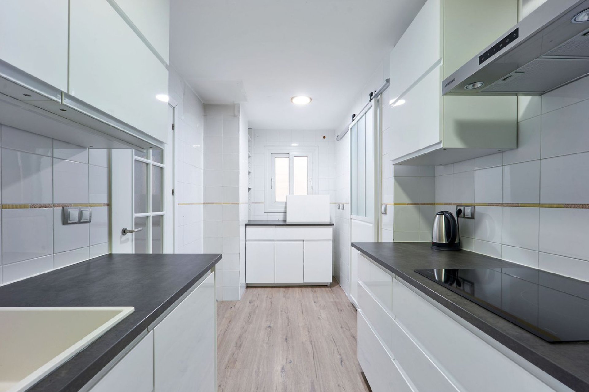 Resale - Ground floor apartment - Manilva - San Luis de Sabinillas