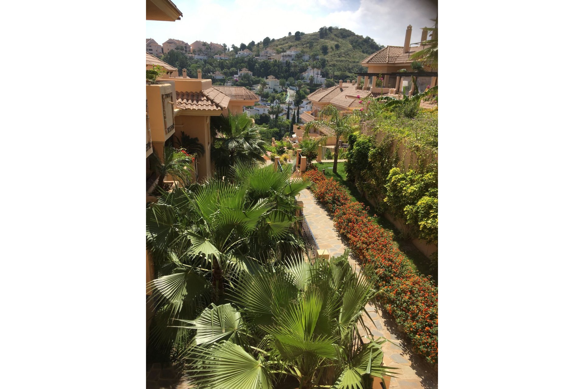 Resale - Ground floor apartment - Marbella - Aloha