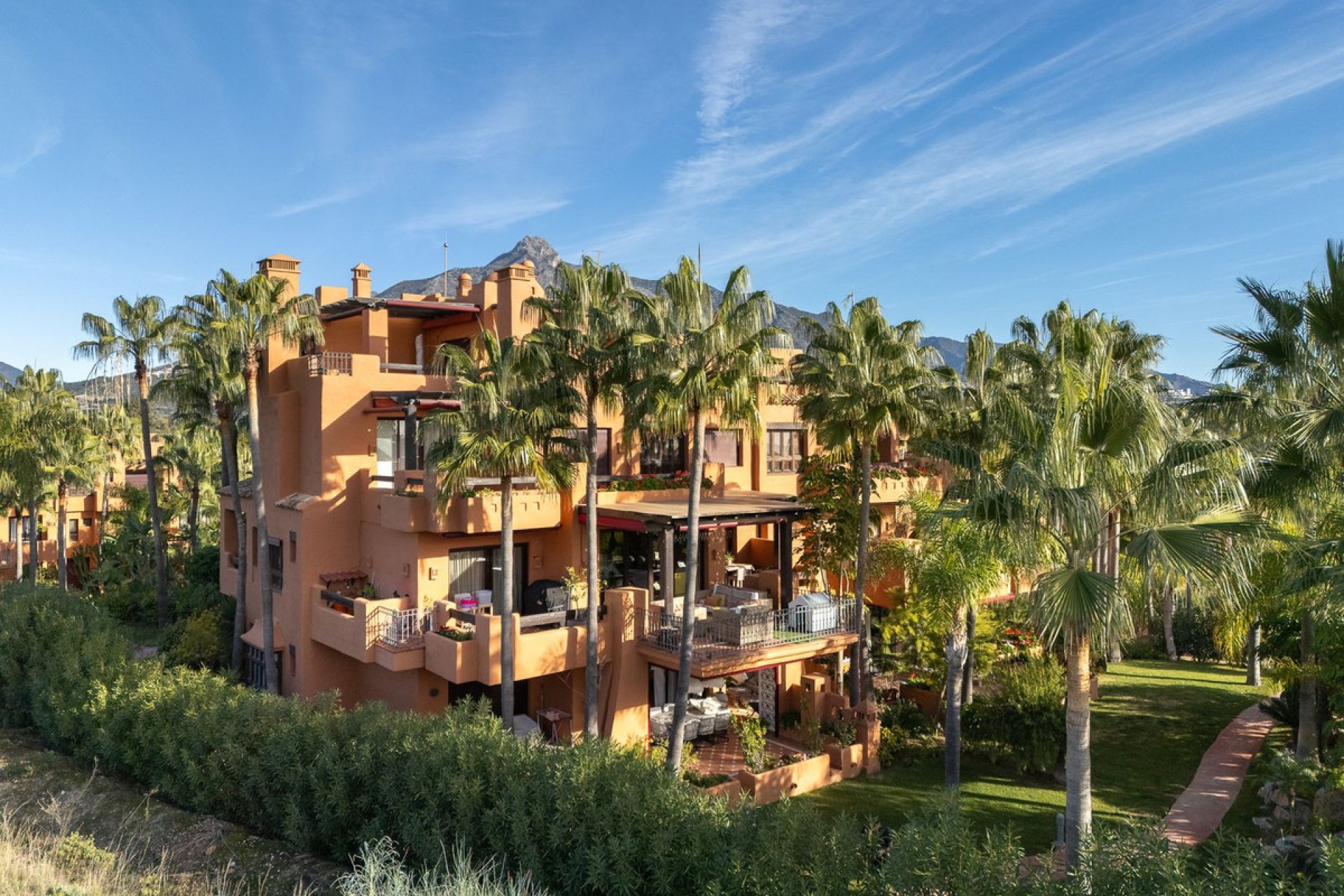 Resale - Ground floor apartment - Marbella - Aloha