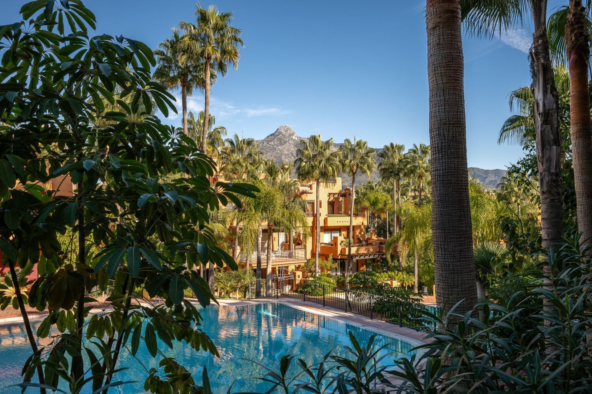 Resale - Ground floor apartment - Marbella - Aloha