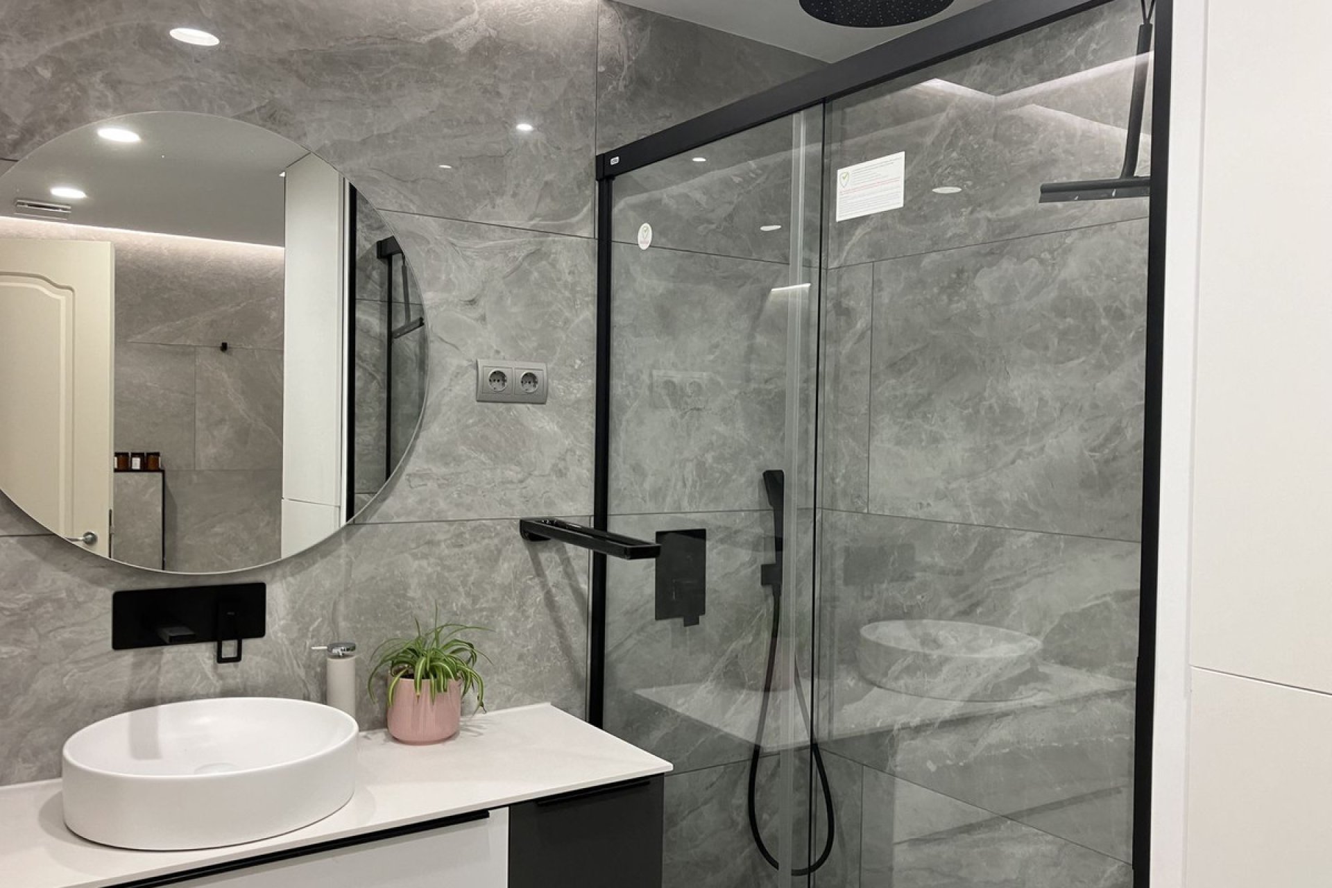 Resale - Ground floor apartment - Marbella - Aloha