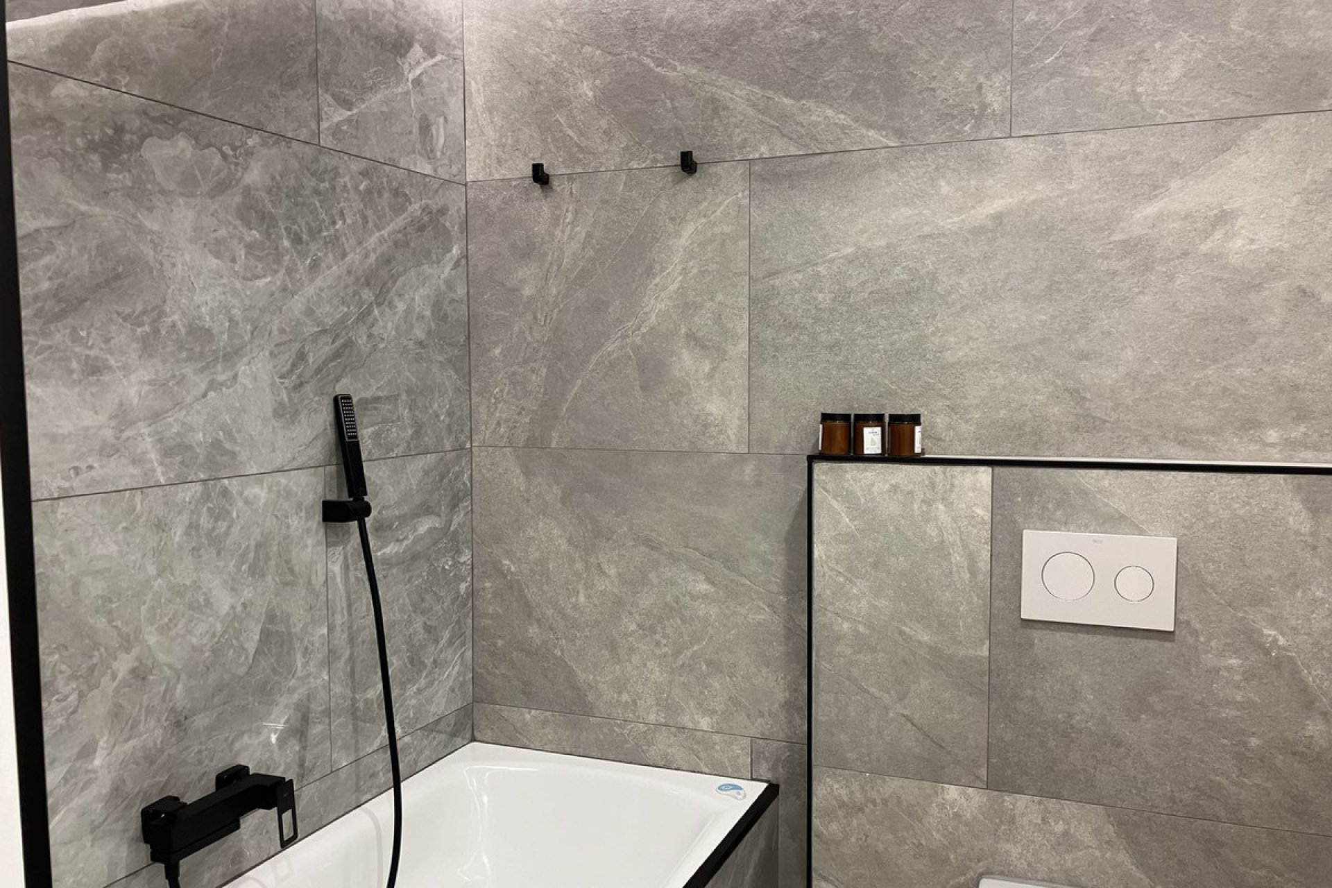 Resale - Ground floor apartment - Marbella - Aloha