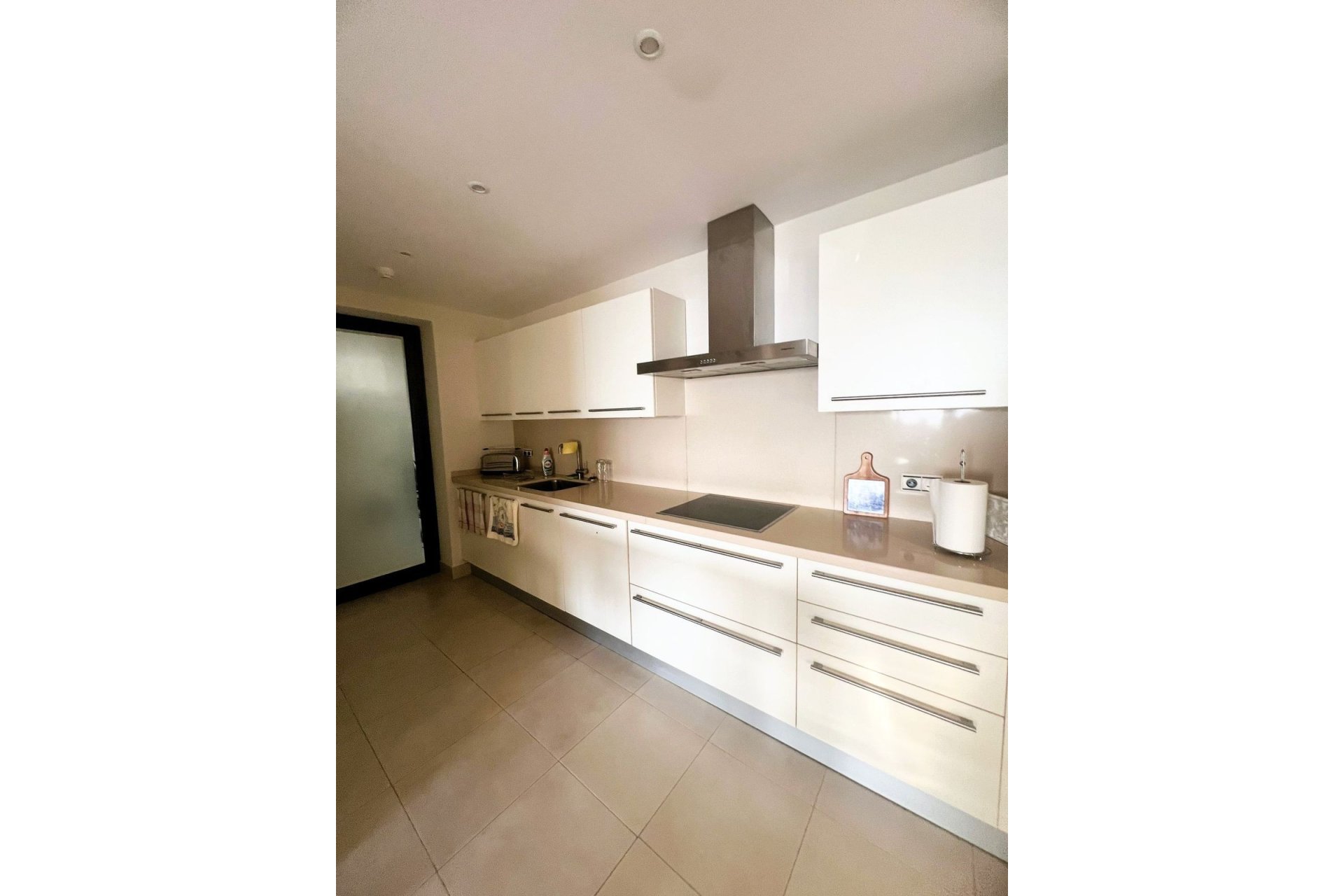 Resale - Ground floor apartment - Marbella - Altos de los Monteros