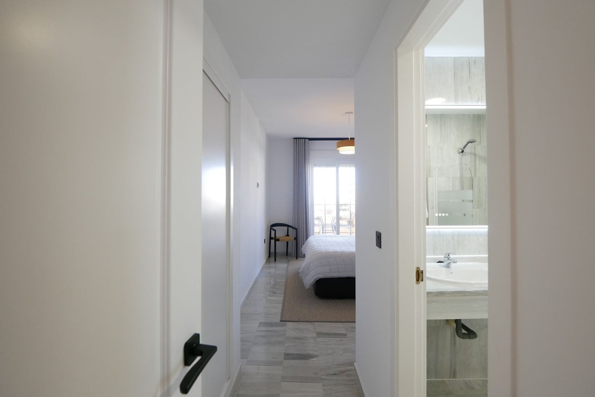 Resale - Ground floor apartment - Marbella - Cabopino