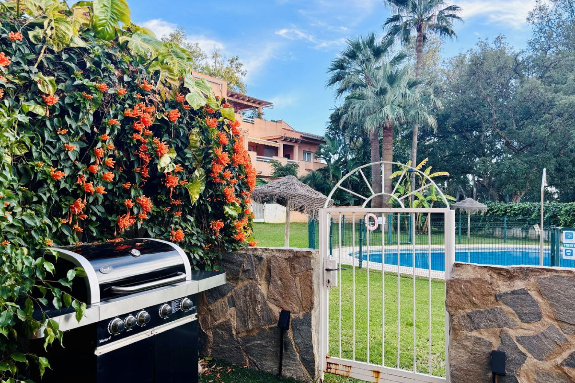 Resale - Ground floor apartment - Marbella - Carib Playa