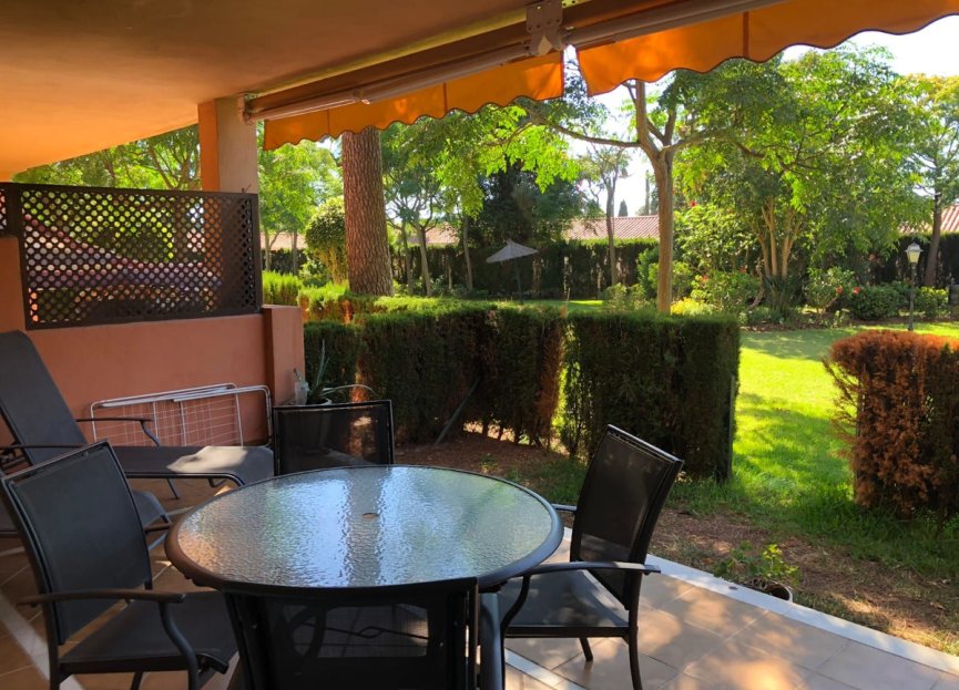 Resale - Ground floor apartment - Marbella - Elviria