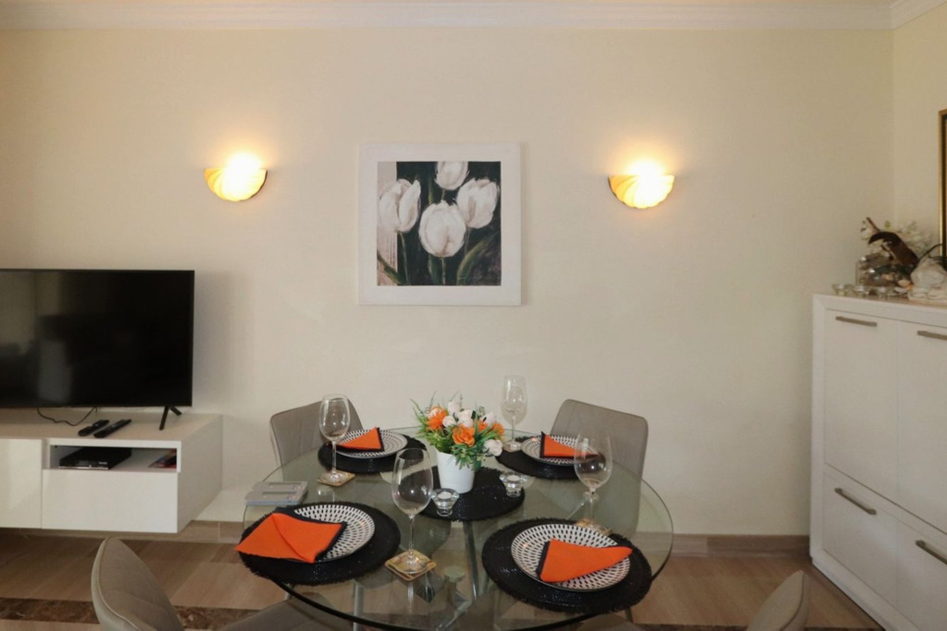 Resale - Ground floor apartment - Marbella - Elviria