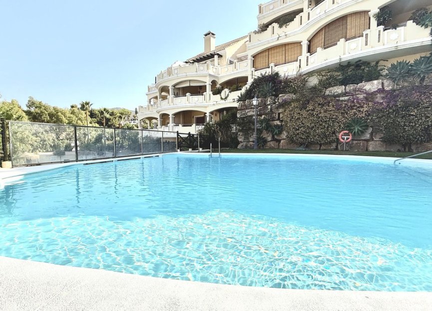 Resale - Ground floor apartment - Marbella - Elviria