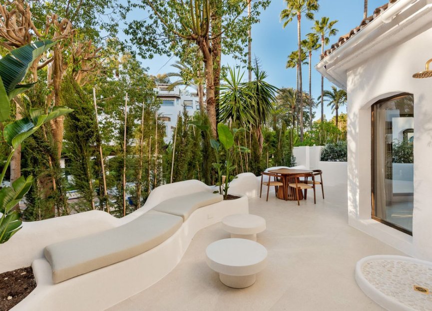 Resale - Ground floor apartment - Marbella - Elviria