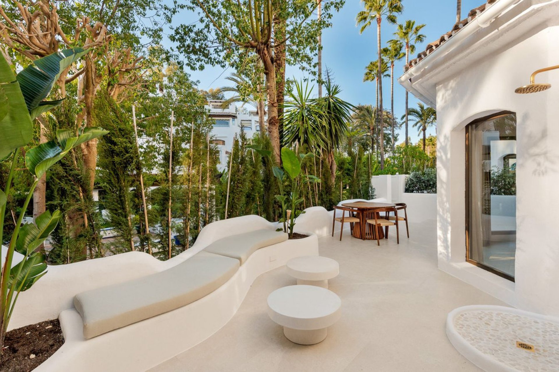 Resale - Ground floor apartment - Marbella - Elviria