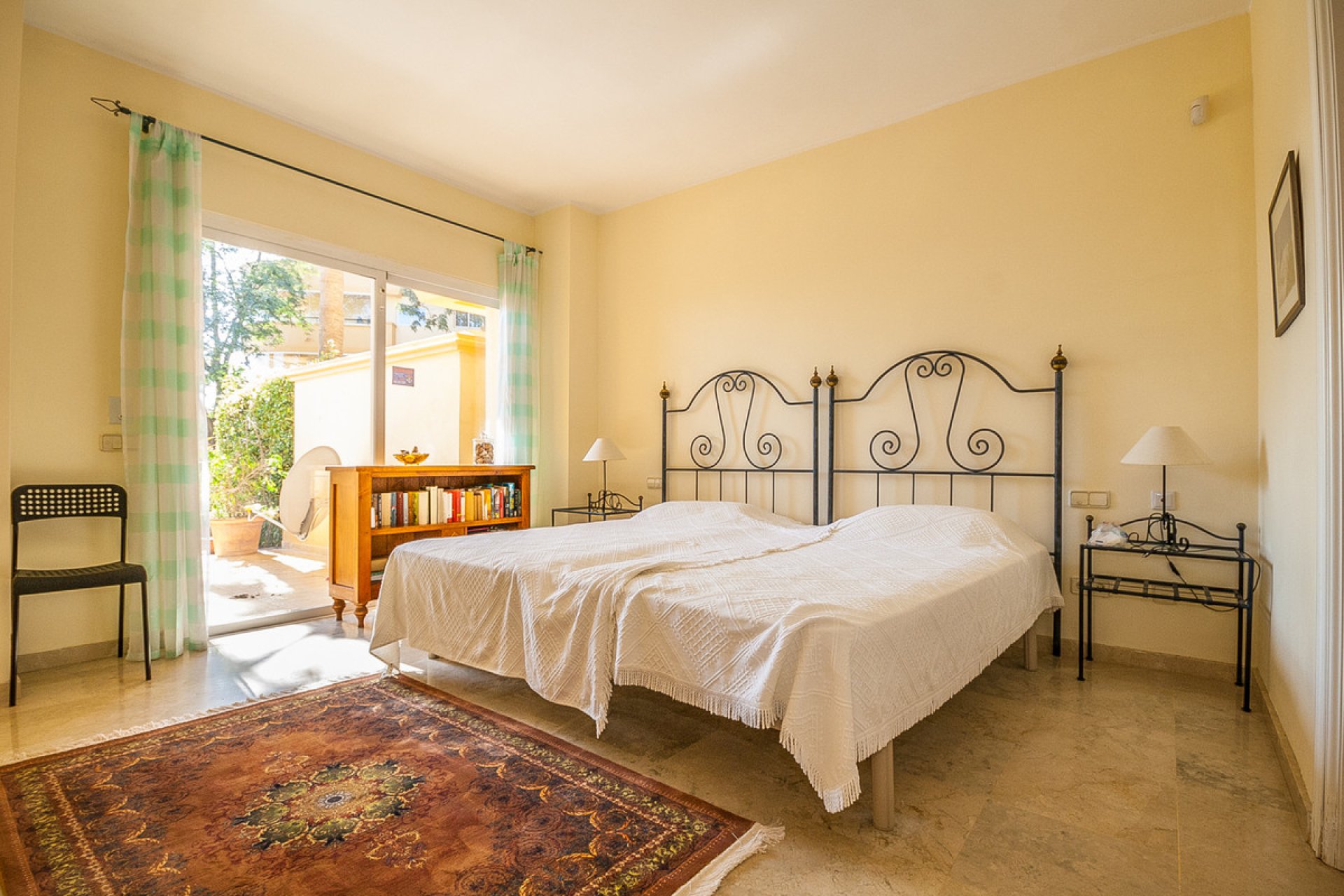 Resale - Ground floor apartment - Marbella - Elviria