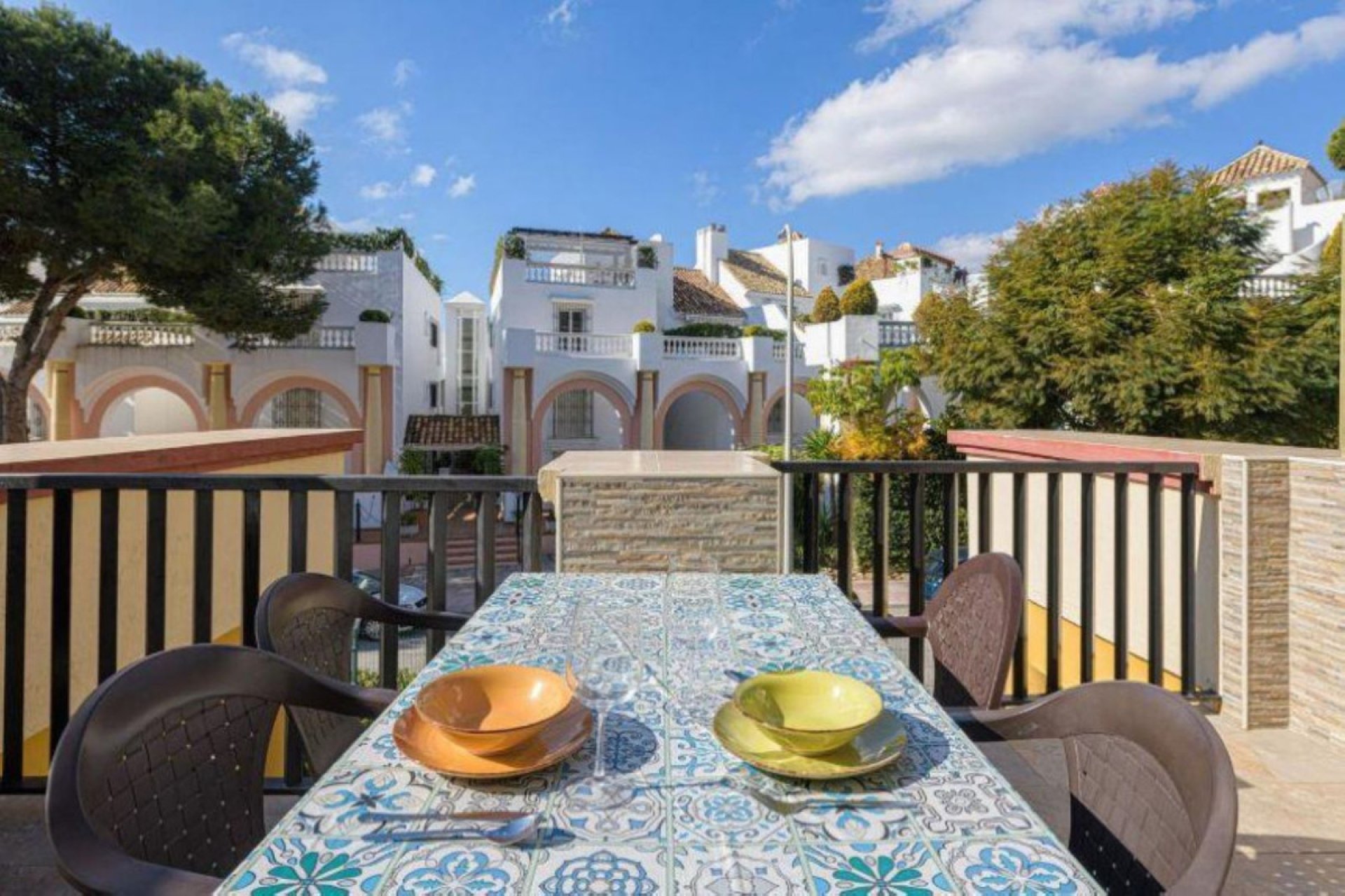 Resale - Ground floor apartment - Marbella - Elviria