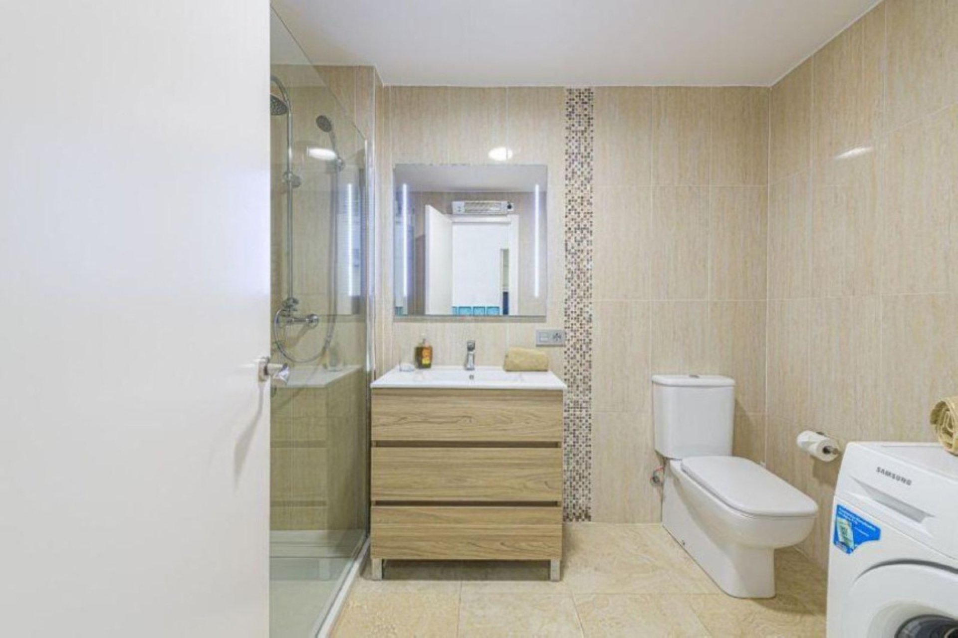 Resale - Ground floor apartment - Marbella - Elviria