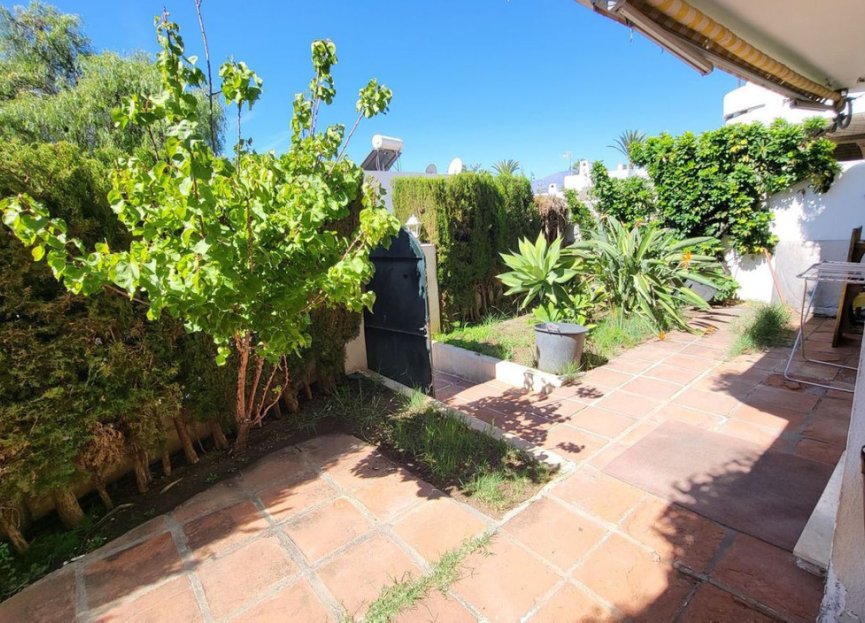 Resale - Ground floor apartment - Marbella - Guadalmina Alta