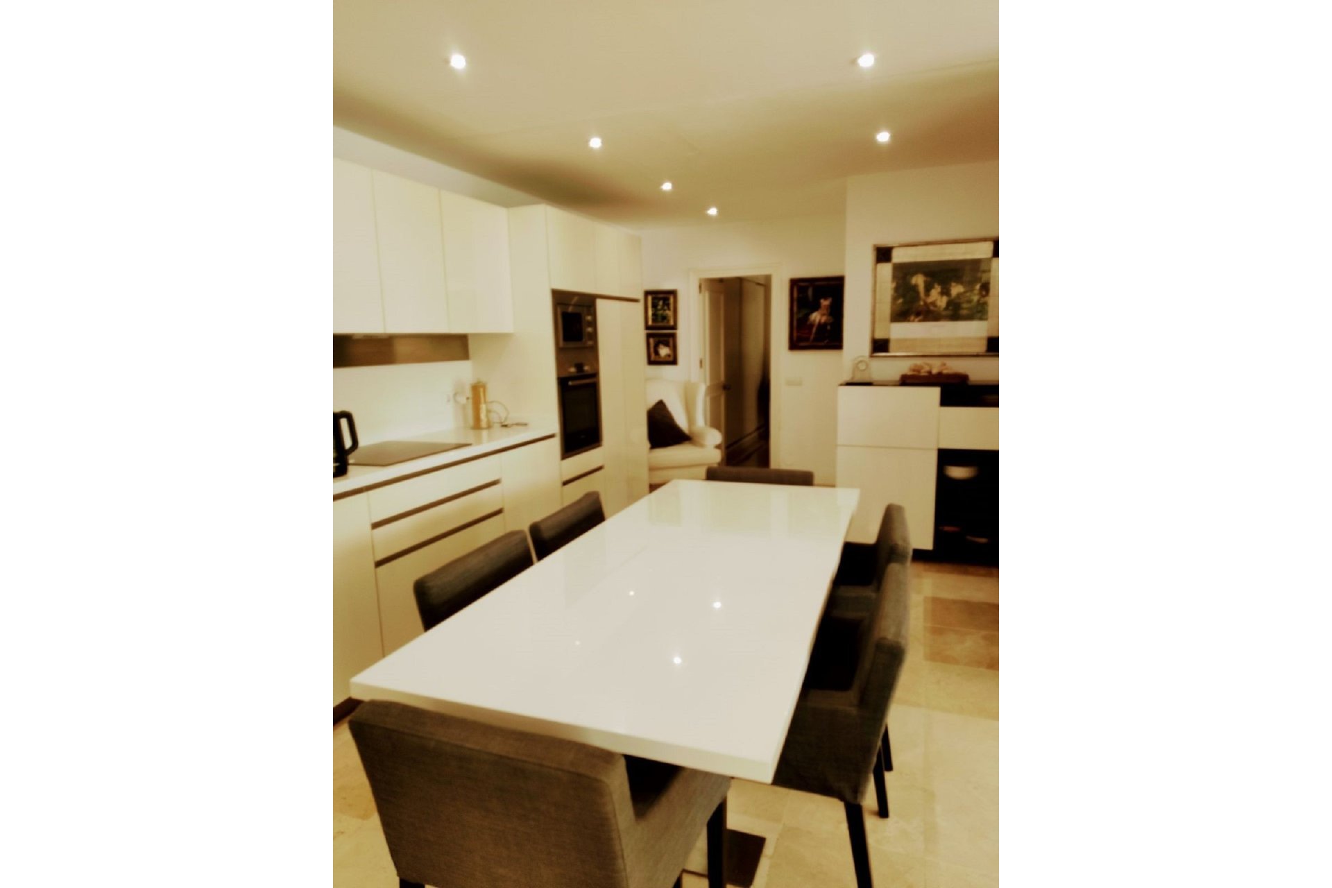 Resale - Ground floor apartment - Marbella - Guadalmina Alta