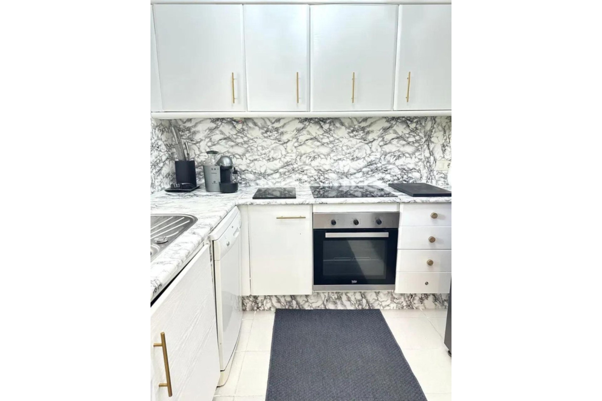 Resale - Ground floor apartment - Marbella - Guadalmina Alta