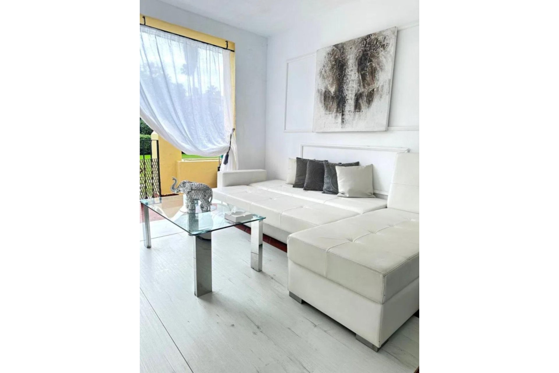 Resale - Ground floor apartment - Marbella - Guadalmina Alta