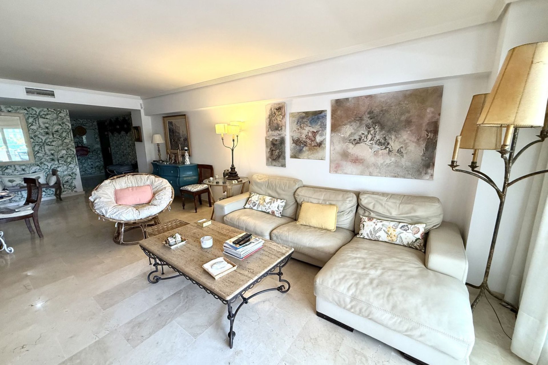 Resale - Ground floor apartment - Marbella - Guadalmina Baja