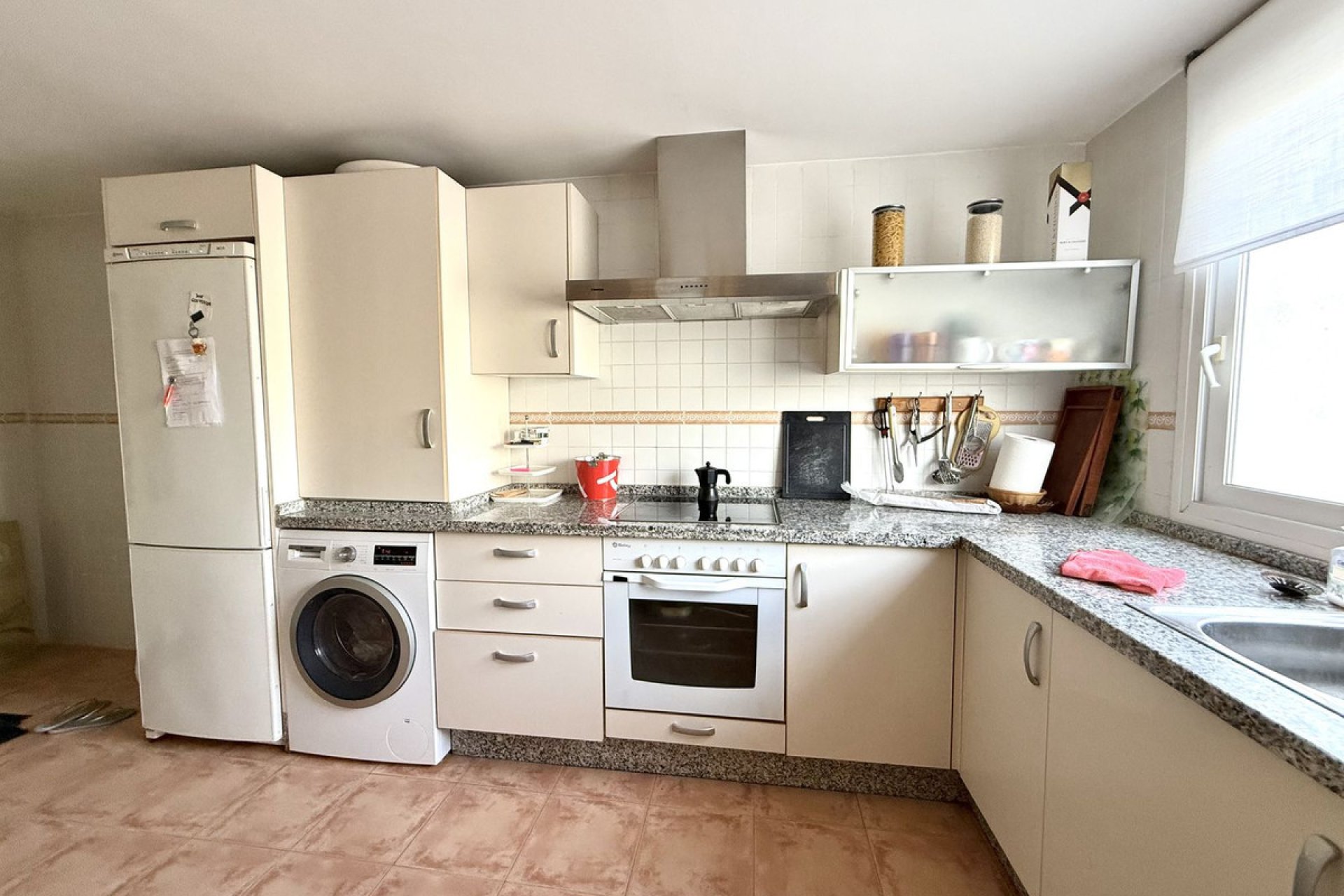 Resale - Ground floor apartment - Marbella - Guadalmina Baja