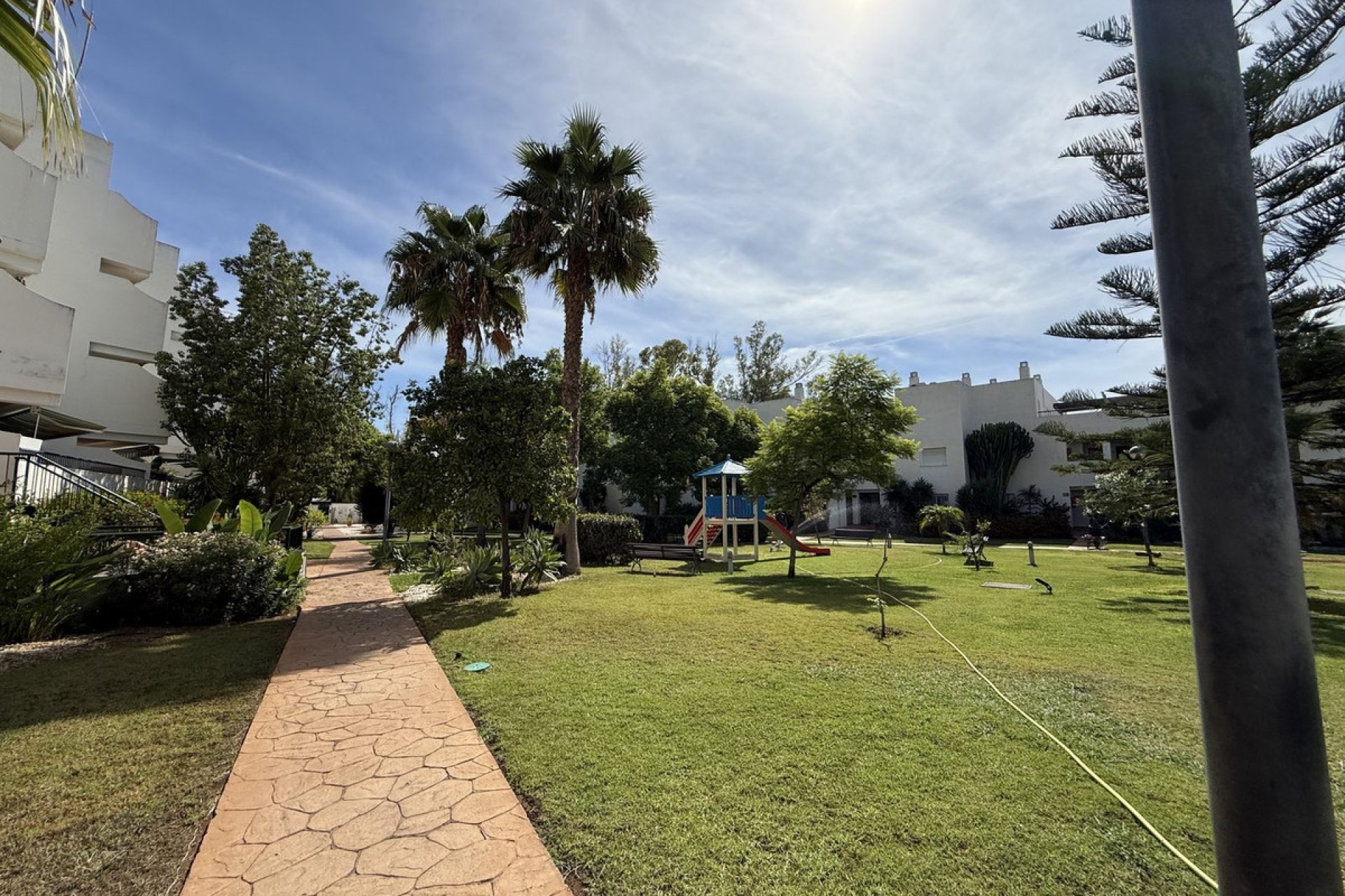 Resale - Ground floor apartment - Marbella - Guadalmina Baja