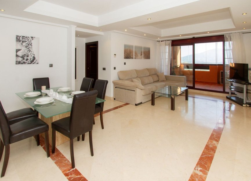 Resale - Ground floor apartment - Marbella - La Mairena