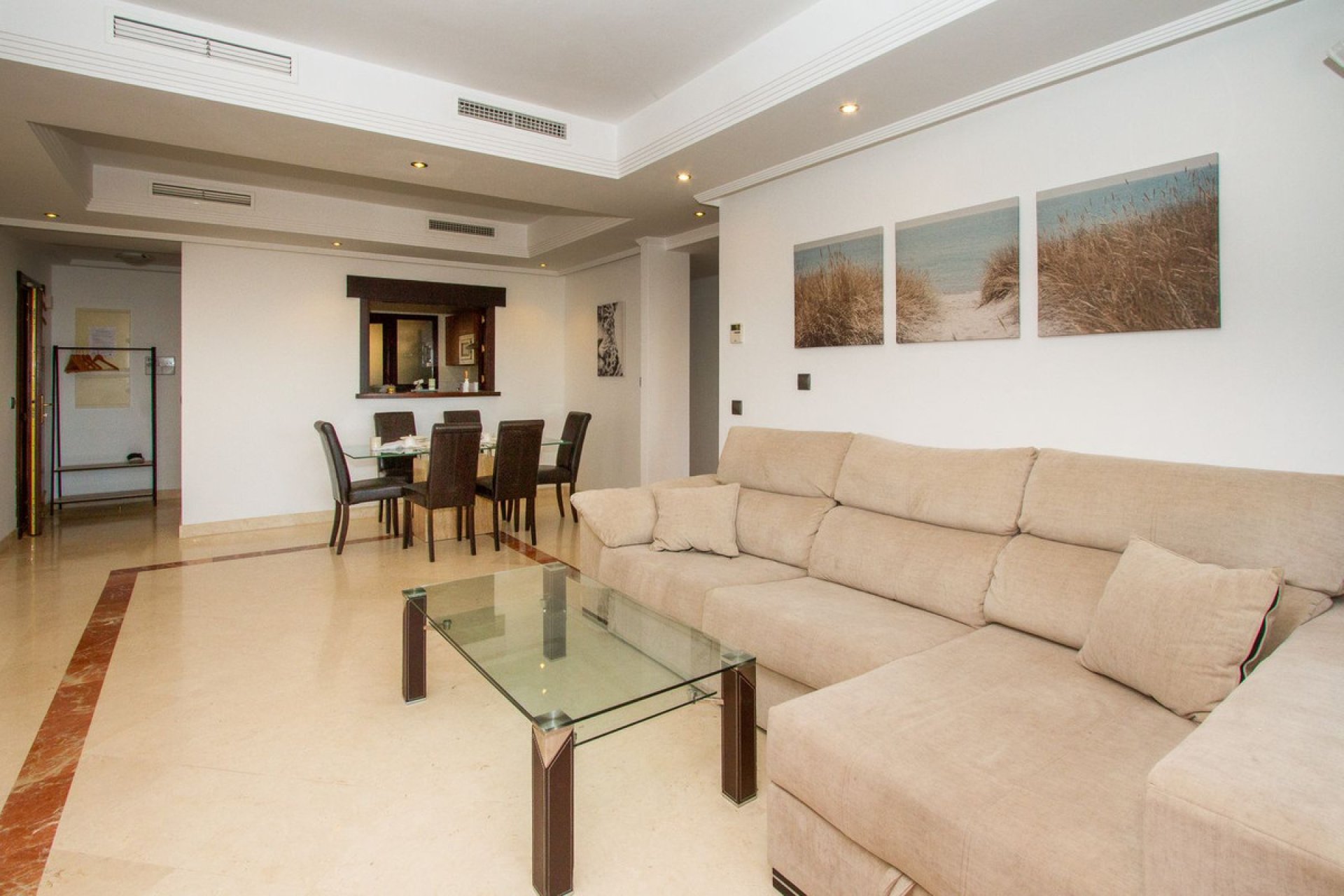 Resale - Ground floor apartment - Marbella - La Mairena